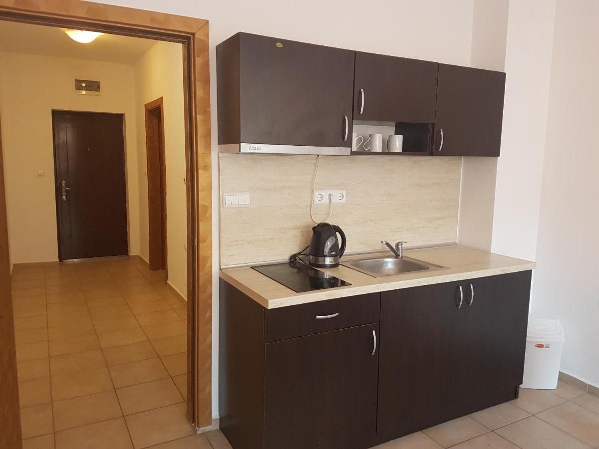 Salt Lake Aparthotel Pomorie Luaran gambar