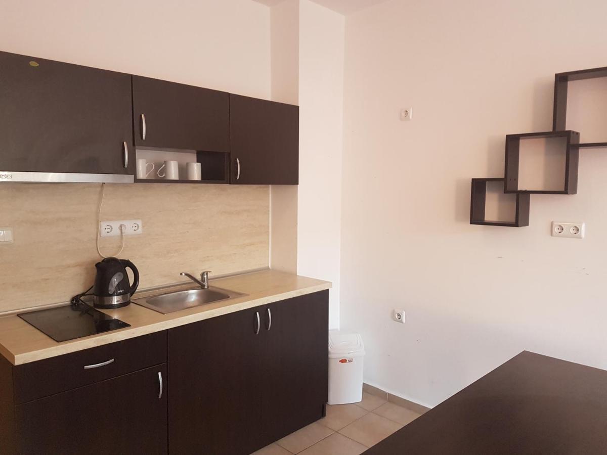 Salt Lake Aparthotel Pomorie Luaran gambar